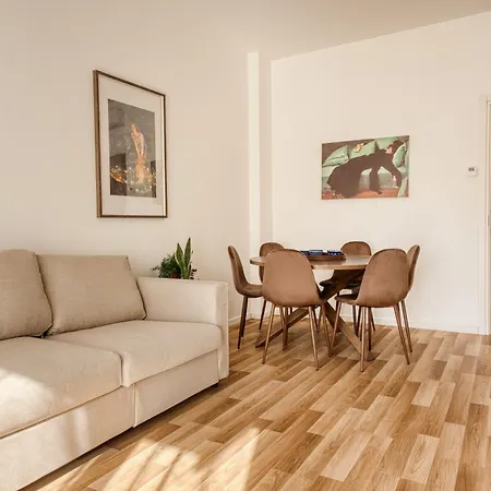 Elegance & Relax - Tennis, Child Park, 20 Minutes From Duomo * Milan