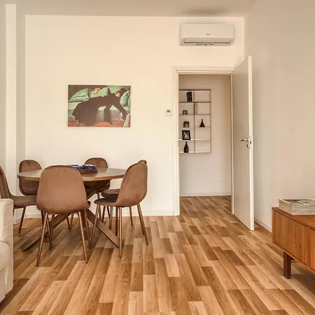 Apartment Elegance & Relax - Tennis, Child Park, 20 Minutes From Duomo *