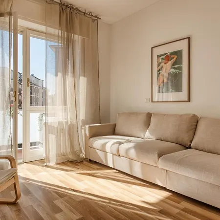 Apartment Elegance & Relax - Tennis, Child Park, 20 Minutes From Duomo Milan
